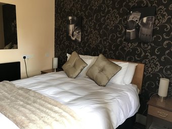 Old Coach House Hotel