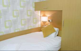 Hotel Summergrove Halls