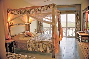 Posada Voi Wildlife Lodge