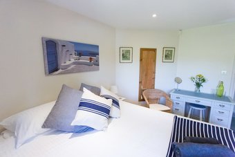 Bed & Breakfast Linden House