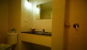 Hotel Home And Hill Resort