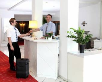 Lobinger Hotel Weisses Ross