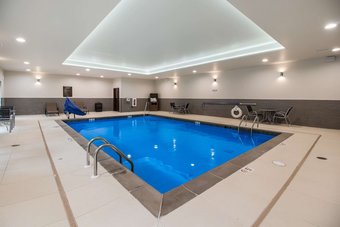 Hotel Comfort Suites