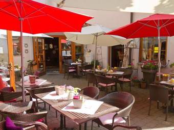 Hotel Restaurant Gr�ner Baum Und Altes Tor