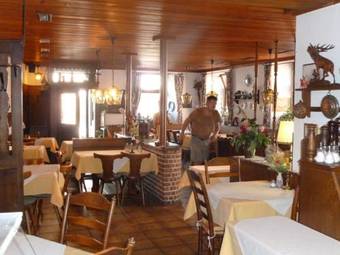Hotel Gasthaus Zum Hirschen