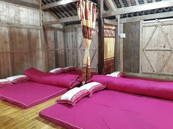 Hostal Homestay Van Khuya