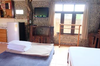 Hotel Baan Esan Country House