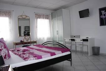 Apartamento Boardinghouse - G�stezimmer Am Burgplatz Sinsheim