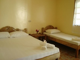 Hotel Amor Farm Beach Resort