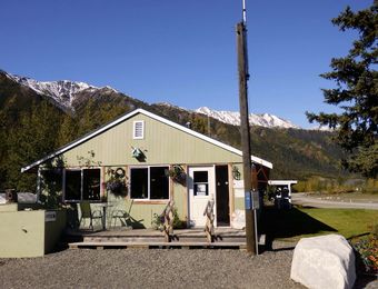 Bed & Breakfast Discovery Yukon Lodgings