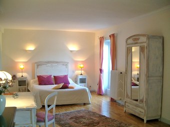 Bed & Breakfast Chambres D'h�tes Le Calme