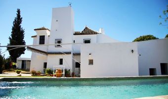 Agroturismo Vi?a Meneses, Holiday Home With Spectacular Architecture