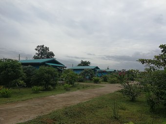 Hotel Charoensook Resort