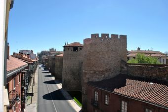 Apartamento En El Casco Histórico Con Vistas A La Muralla
