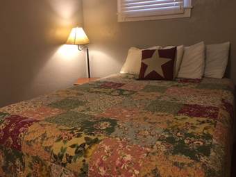 Cabana The Leakey Inn By Cmd