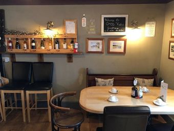 Bed & Breakfast Crossvilla Guest House & Tea Room