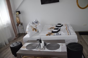 Pension & Restaurant La Amalia