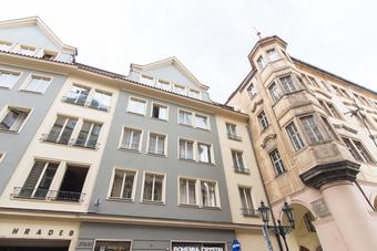 Charles Bridge Studio Apartment By Easybnb