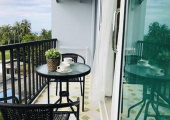 Hotel The Beach At Klong Muang