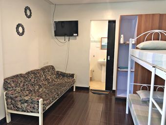 Hotel Jenmac's Resort