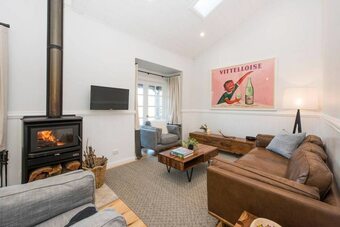 Peppertree Hill Luxury Farm Accomodation