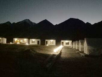 Hotel Pangong Eco Resort