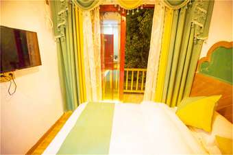 Hostal Edinburgh Hostel