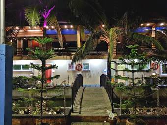 Hotel Eduardo's Resort