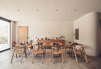 Hotel Monastery Estate Mountain Retreat