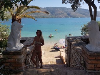 Hotel Plataria Seaside Resort