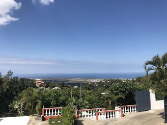 Bungalow With One Bedroom In Ruisseau, With Wonderful Sea View, Private Pool, Enclosed Garden - 15 Km From The Beach