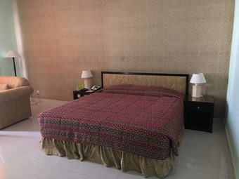 Al Buraimi Hotel