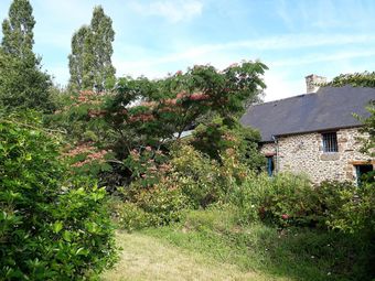 Mansion With 2 Bedrooms In Miniac-morvan, With Wifi - 7 Km From The Beach