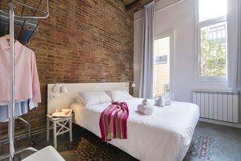 Apartamentos Happy People Plaza España