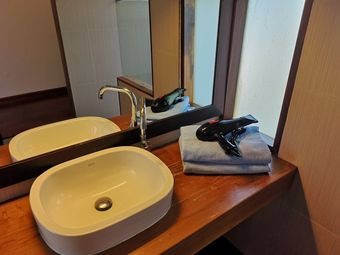 Hotel Veepana Resort