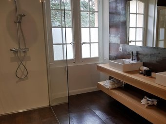 Hotel Guest Room Le Parc