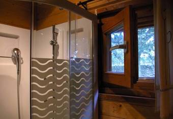 Caba�as Del Cortino