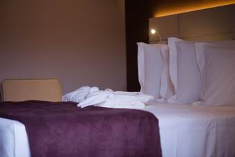 Hotel San Diego Su�tes