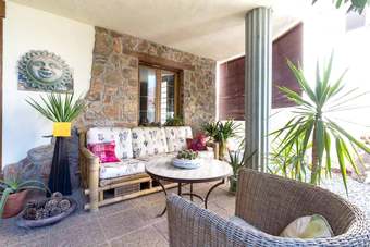 Villa With 7 Bedrooms In Padul, With Wonderful Mountain View, Private Pool, Enclosed Garden - 43 Km From The Slopes