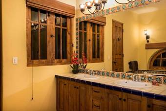 Casa Escalares ~ 3 Bedroom ~ Luxury Private Development ~ Dog Friendly