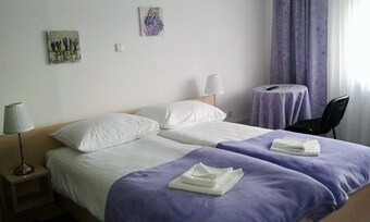 Hotel Rooms Stella
