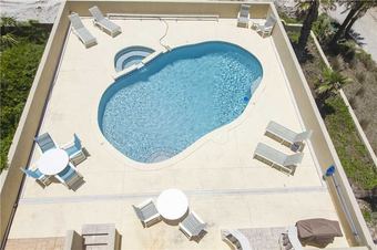 Wave Watch - Six Bedroom Home