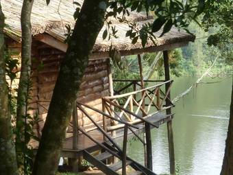 Hotel Supreme Adventure Park Bunyonyi