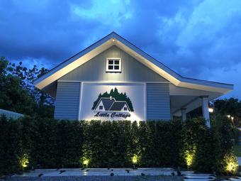 Hotel Little Cottage