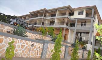 Eka Hoima Hotel