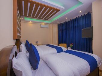 Oyo 264 Hotel Antique Kutty