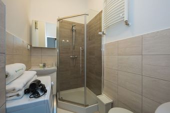 Apartamentos Shortstaypoland ?rodkowa (b48)