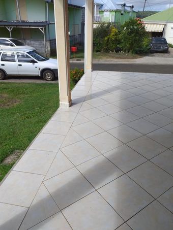 Apartamento Studio In Goyave, With Wonderful City View, Furnished Garden And Wifi - 4 Km From The Beach