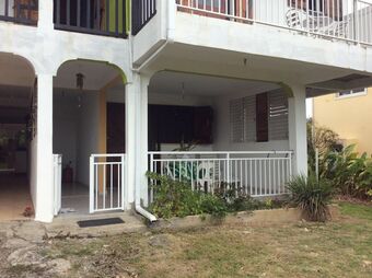 Apartment With One Bedroom In Petit Canal, With Enclosed Garden And Wifi - 8 Km From The Beach