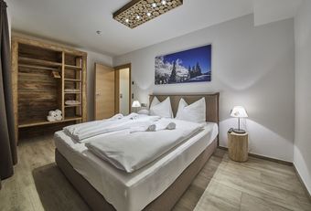 The Peak - Premium Apartments